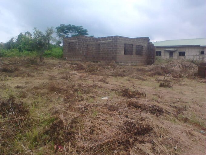 2 PLOTS OF LAND WITH UNCOMPLETED BUNGALOW AT OLOHUNDA, IBADAN. Asking: #6M